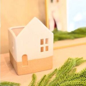 6.75" Speckled Ceramic House Christmas Village Building - Wondershop™ White